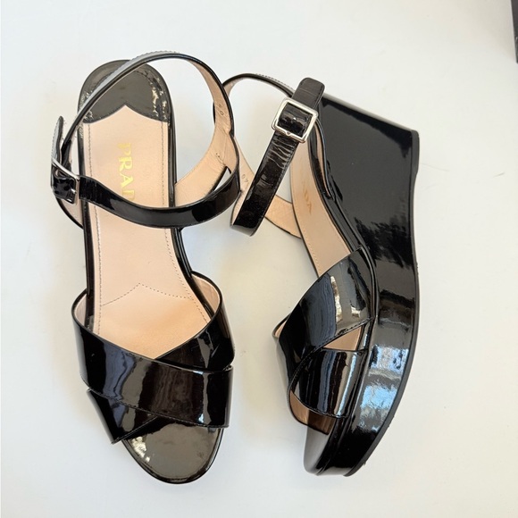 Prada Black Patent leather Wedge peep toe Criss cross sandals EU 40 - Picture 1 of 8